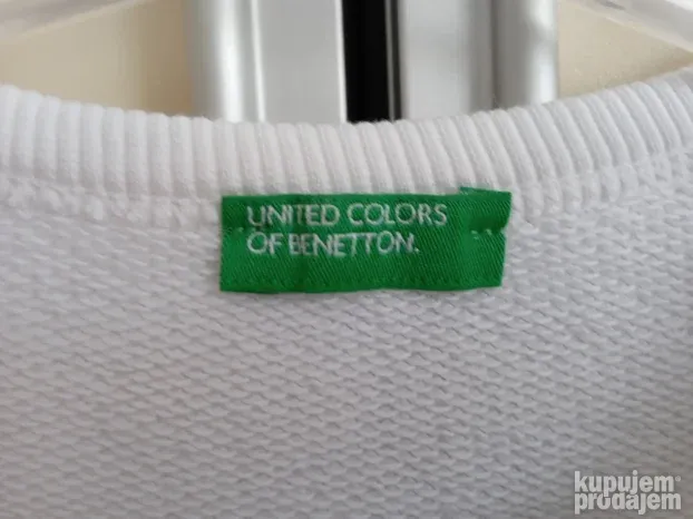 Dukserica decja Benetton bela 8-9y