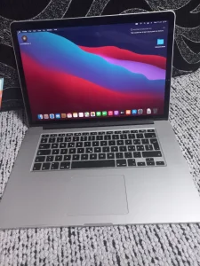 Apple Macbook Pro A1398/i7-4870HQ/16gb ddr3/512gb/Intel Iris