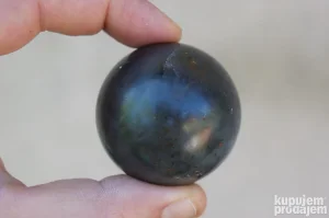 Kugla sfera izradjena od Nefrit Žada