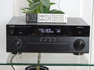 Yamaha RX-A820 Aventage "DAC Burr-Brown + daljinski