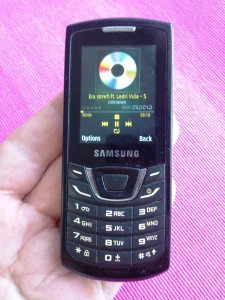 Samsung GT C 3200, odlican.
