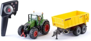 Traktor sa prikolicom na daljinsko upravljanje