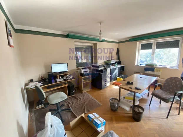 Telep, 5+ petosobna, 300 m²