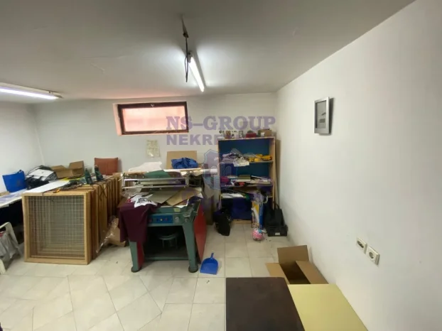 Telep, 5+ petosobna, 300 m²