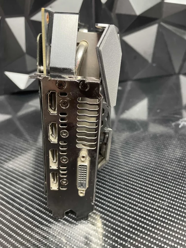 Rx Vega 56 Strix Apez 8gb 2048bit kao gtx 1080