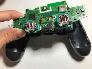 Servis i popravka PS4 konzola/dzojstika