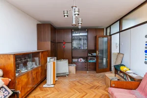 Bulevar Nemanjica, 2.5 dvoiposoban, 74 m²