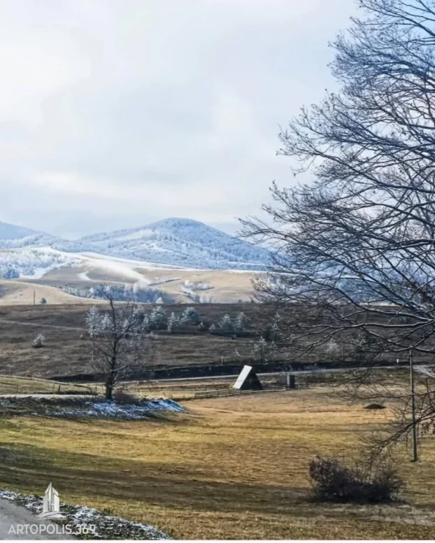 Izuzetan, uknjižen plac, dozvoljena gradnja ID#1089