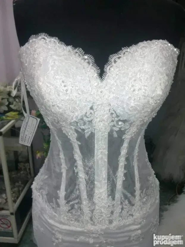 Venčanica sirena sa providnim korsetom