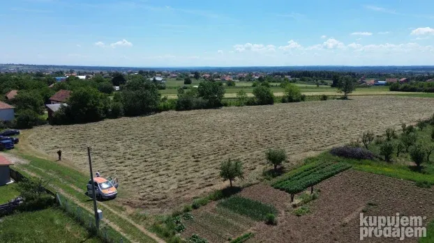 Medjuluzje, Gradjevinski placevi