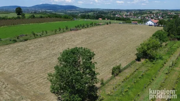 Medjuluzje, Gradjevinski placevi