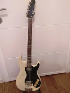 Hofner 182 professional bass