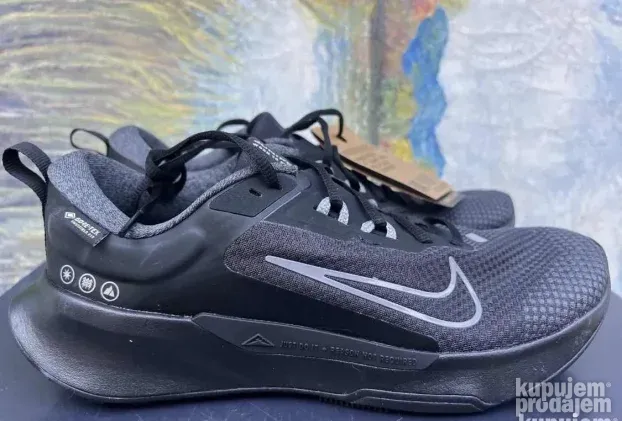 Nike Juniper Trail  2 Gore-Tex  broj 41 snizeno!