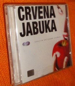 Crvena jabuka Tvojim željama vođen