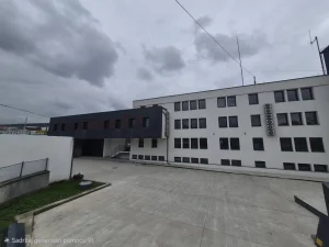 Rospi ćuprija, 1450 m²