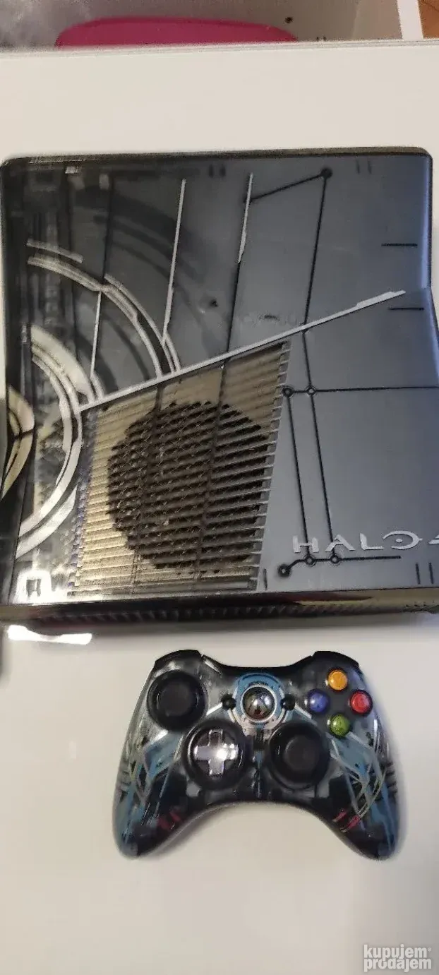 Xbox 360 HALO4 slim konzola