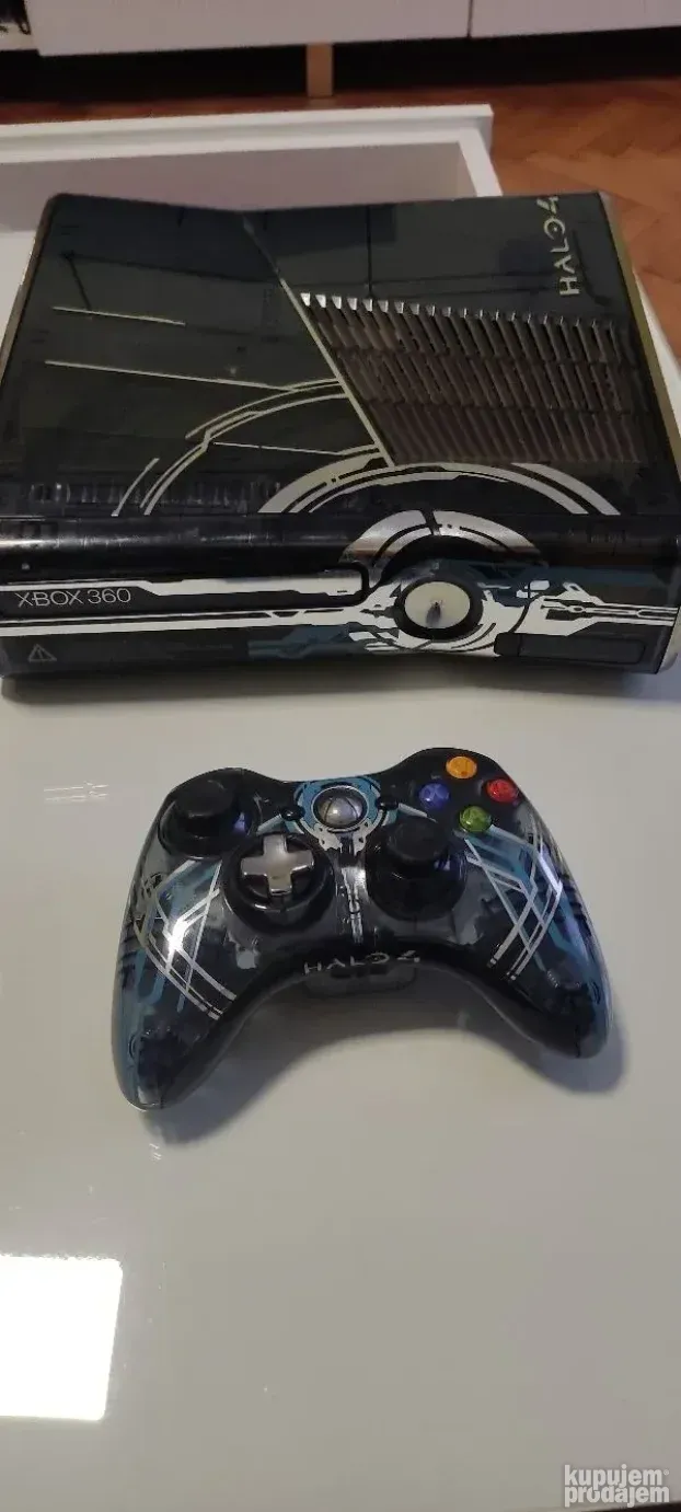 Xbox 360 HALO4 slim konzola