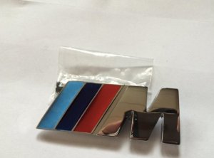Natpis znak BMW M na vijak prednji