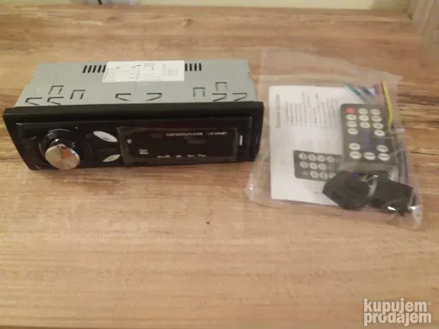 Auto radio plavi novo na lageru!