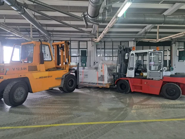 Usluge viljuškara 12,5t , Autodizalice 45t