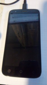 mobilni telefon tesla smartphone 3,1 lite-neispravan