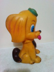 stara gumena igracka kuca jugoplastika split