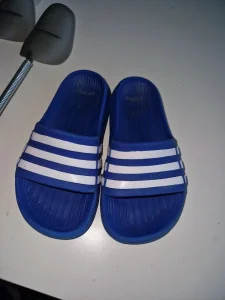 Adidas papuce ug 16 cm