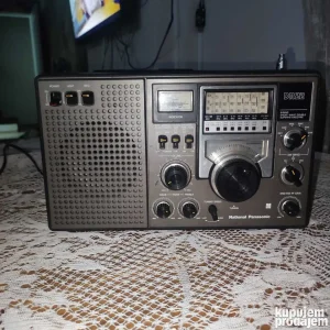 National Panasonic Cougar RF-2200, poznat i kao DR-22.