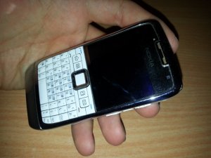 Nokia E71