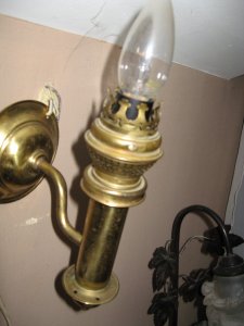 Zidna lampa 1881