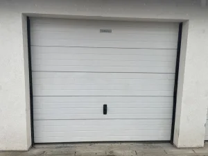 Garaža u prizemlju, 17m2