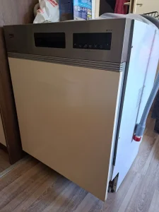 Beko ugradna masina za sudove, 12 kompleta
