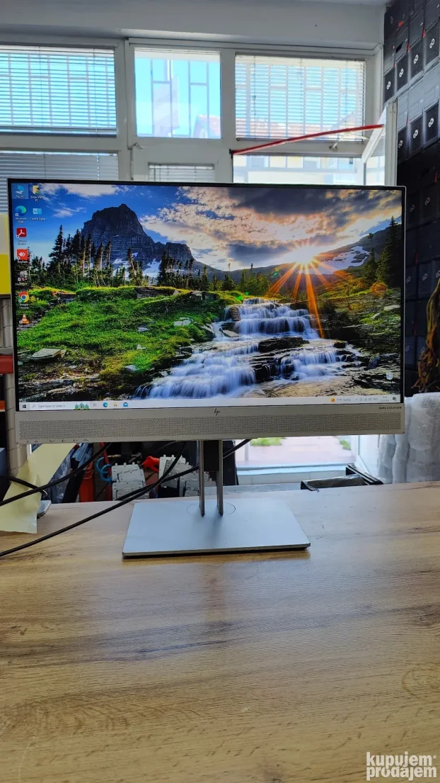 HP EliteDisplay e243m 24 inch IPS Ful HD 1920x1080px Camera