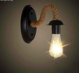 Zidna lampa sa kanapom
