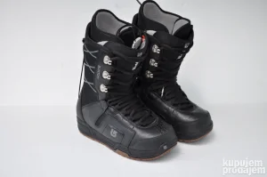 Burton originalne cizme za bord 40