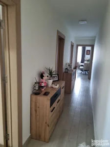 A Petrovica, Altina, 3.0 trosoban, 65 m²