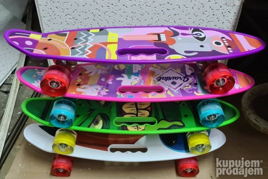 Penibord - penny board - skejtbord sa svetlecim tockicima