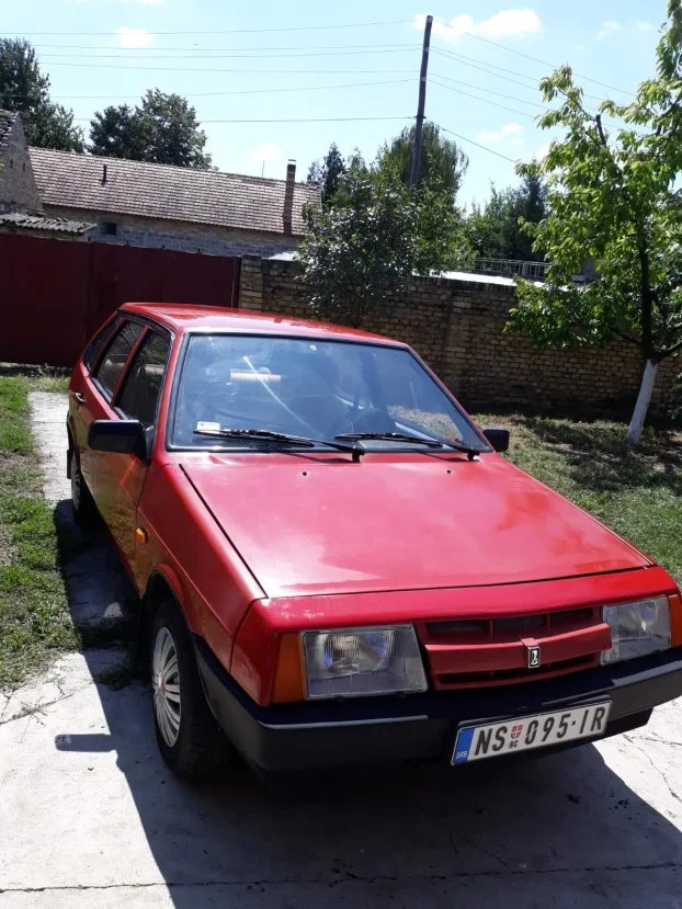 1991 Lada Samara 1300S
