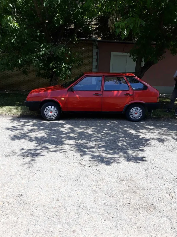 1991 Lada Samara 1300S
