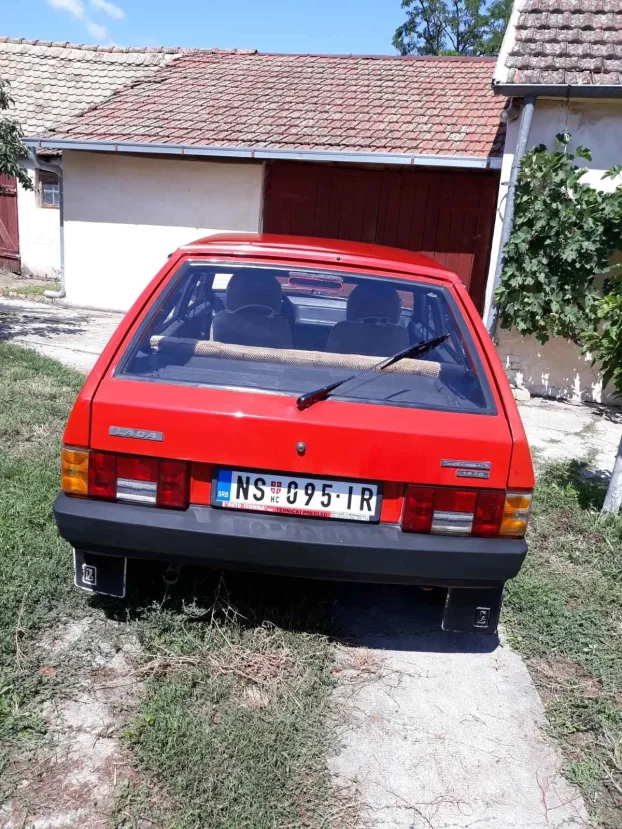 1991 Lada Samara 1300S