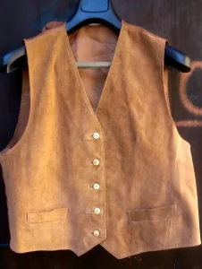 Ženski kožni prsluk Germany 1 br. 46-ODLIČAN! NOV!