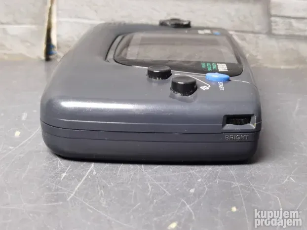 Sega Game Gear konzola