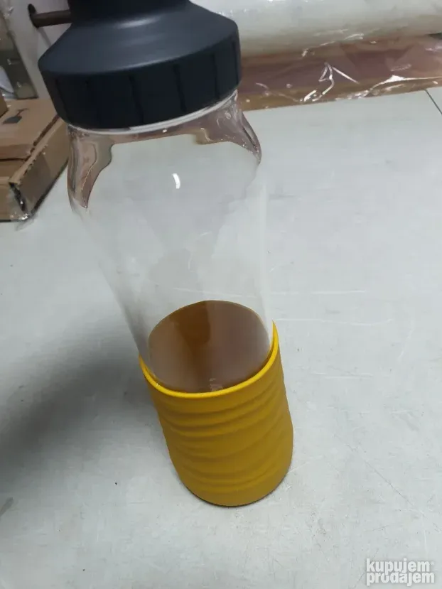 Emsa - Staklena Flasica za Vodu 0.7 Litara