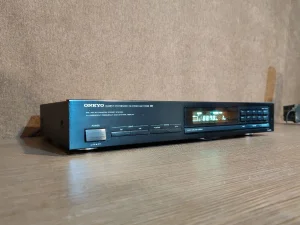 Onkyo T - 4000