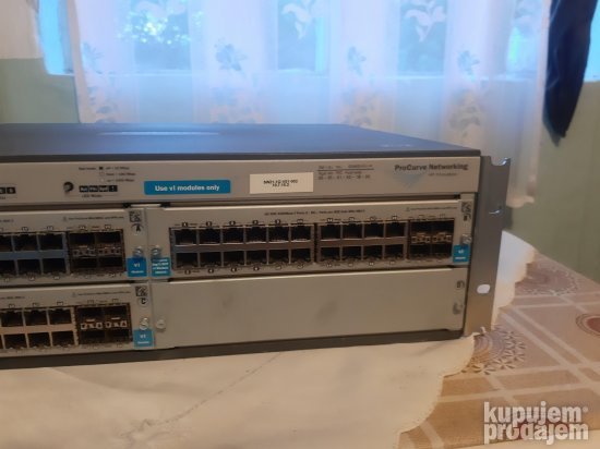 Hitno! HP J8770A Switch sa 3x J9033A 60 Port Gigabit