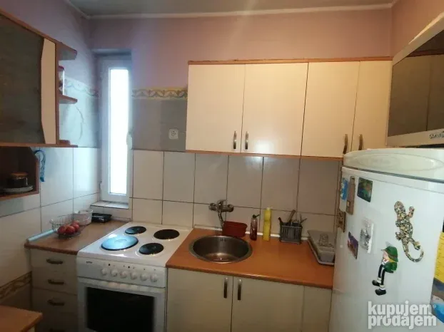 Odličan, 38 m2 - Nova Detelinara!