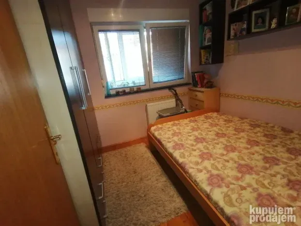 Odličan, 38 m2 - Nova Detelinara!