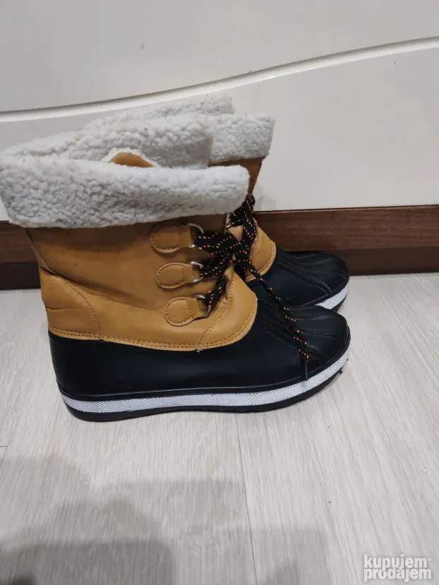 Čizme 39 broj 24ug