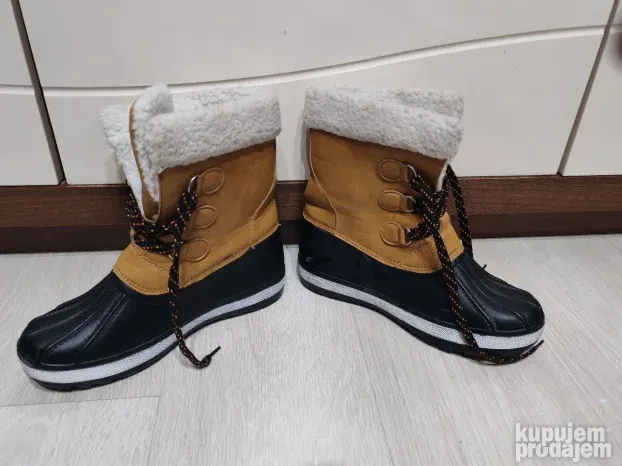 Čizme 39 broj 24ug