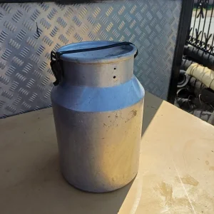Aluminijumska  kanta za mleko